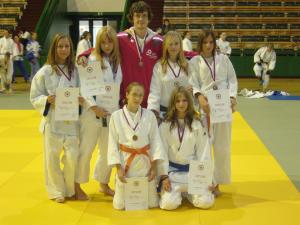 Naše družstvo s Trenérem Jiřím Halvou